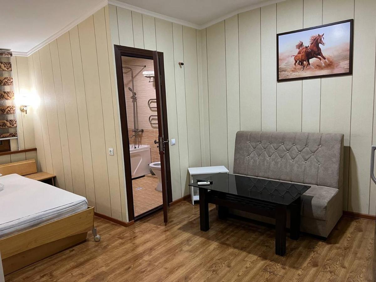 Hiva Hotel Tasjkent Eksteriør billede